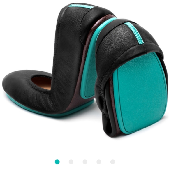 Tieks Shoes - Tieks black Matte flats 7